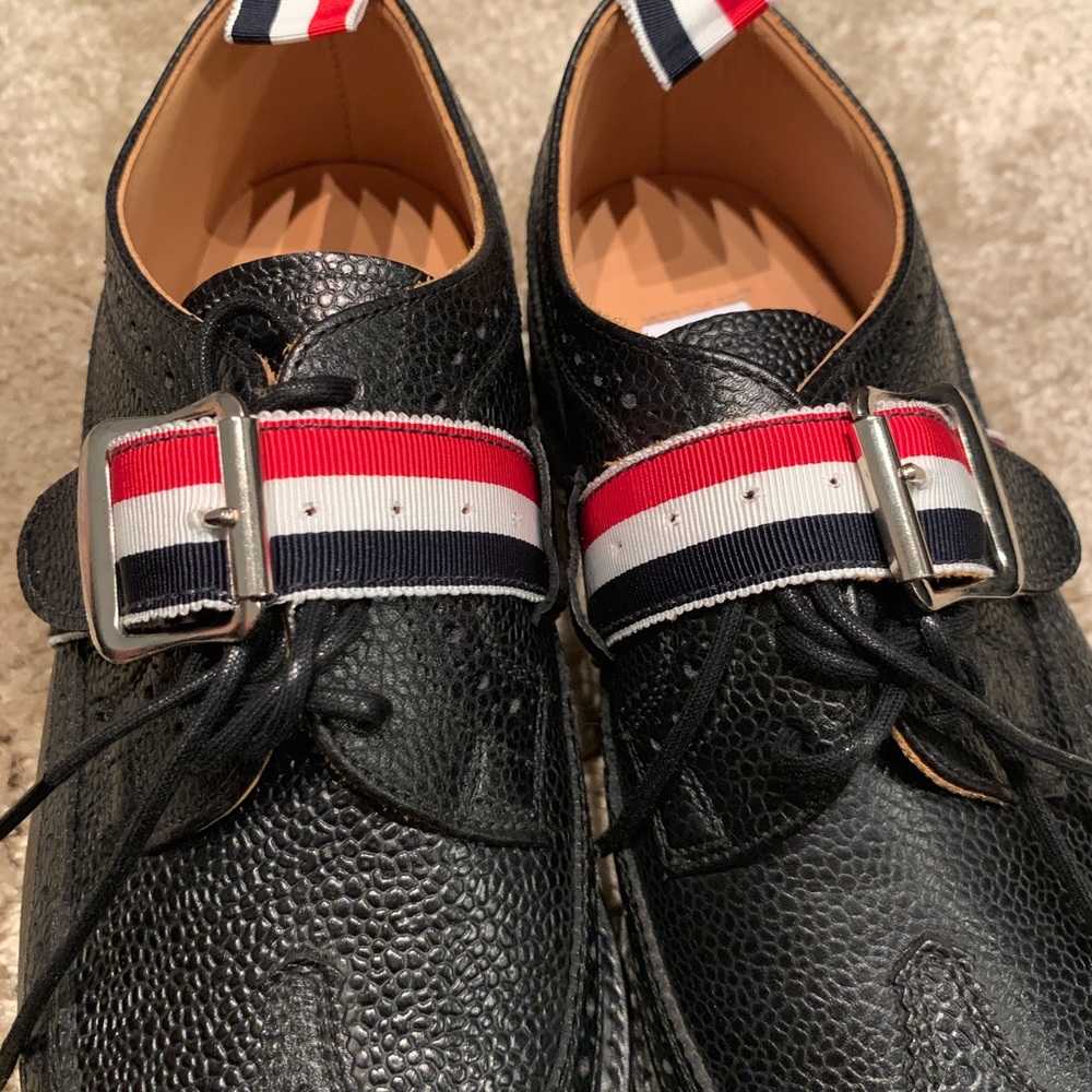 Brand new Thom Browne Chelsea label shoes - Picture 6 of 7